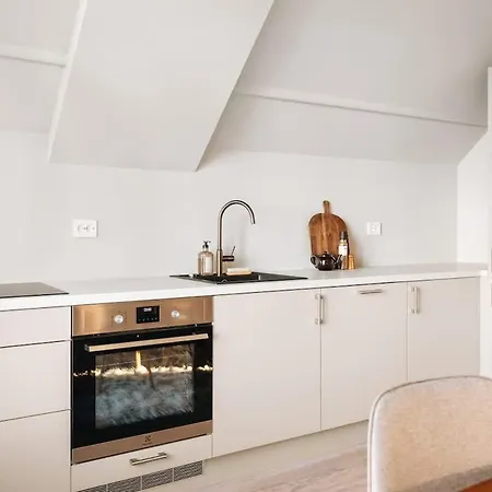 Apartmán Dinbnb L 2 Etasjers Toppleil L 2 Privat Balkonger L Ny 2024 *